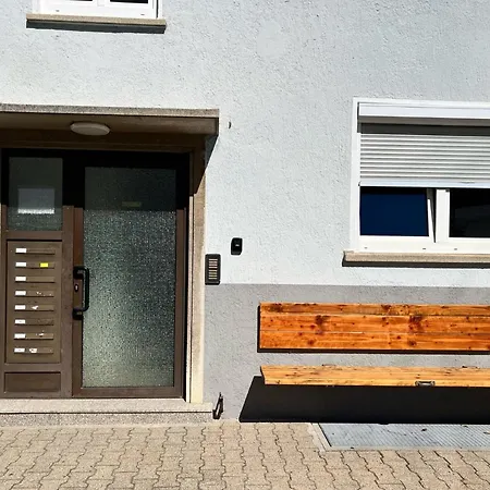 *wohnung Nele* Einzigartig In Vs Mit Parkplatz Apartment *