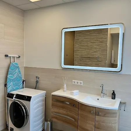 Apartamento *wohnung Nele* Einzigartig In Vs Mit Parkplatz *