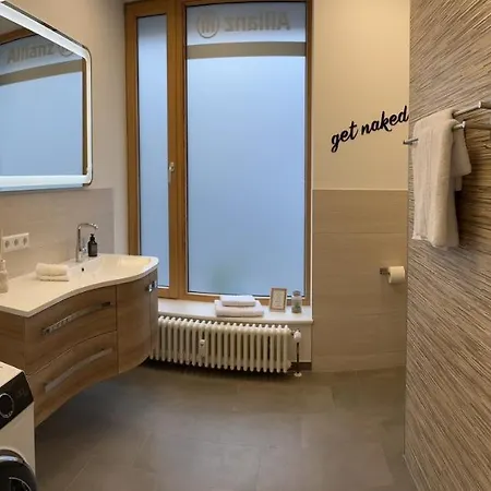 *wohnung Nele* Einzigartig In Vs Mit Parkplatz Apartment *